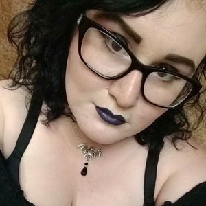 Meet your Posher, Liv